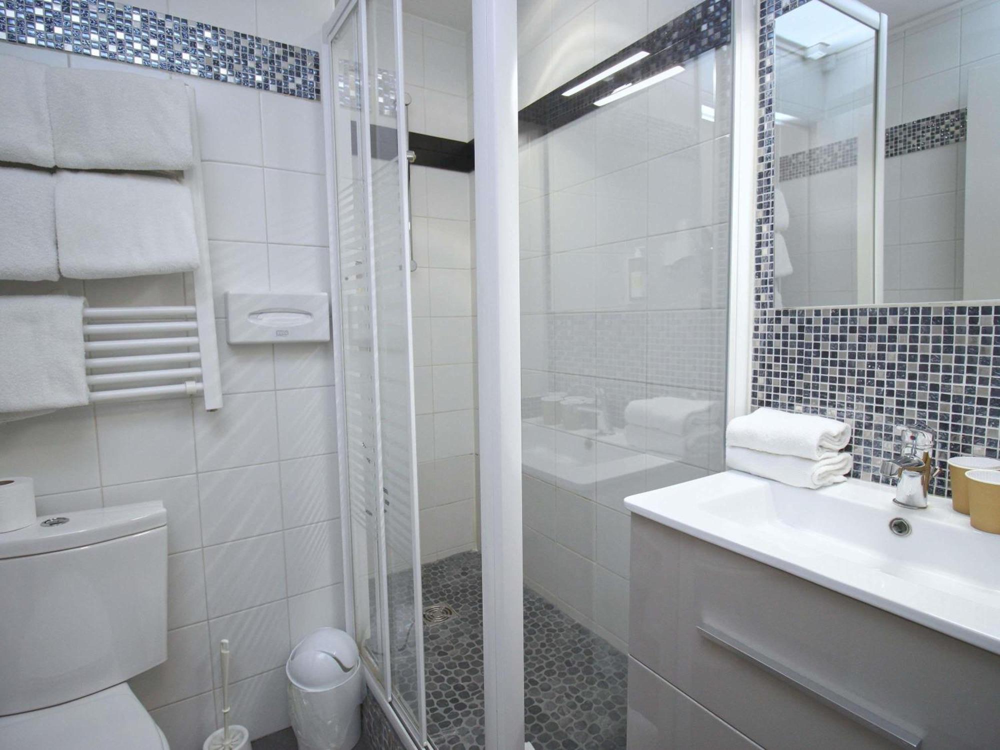 Greet Hotel Dijon Sud Longvic Dış mekan fotoğraf
